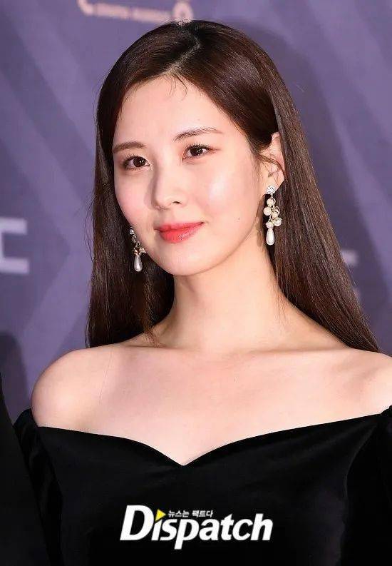 徐賢最新圖片，展現(xiàn)變化、學(xué)習(xí)與自信的力量