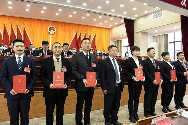 西秀區(qū)干部任，科技革新引領(lǐng)智慧生活