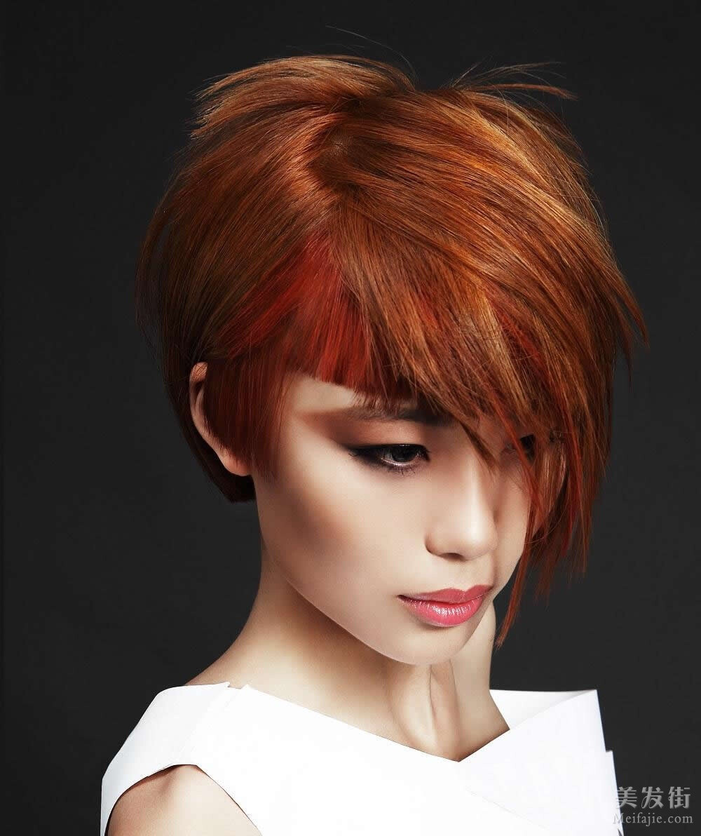 涉黃警告，美發(fā)網(wǎng)隱藏小巷深處，美發(fā)天堂還是危險(xiǎn)地帶？