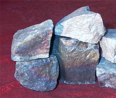 今日錳鐵最新價格，一段溫馨的友情故事與之相伴的行情分析