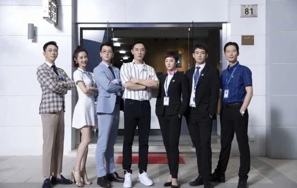 靳東最新電視劇作品，演技魅力一覽，熱門劇集深度解析