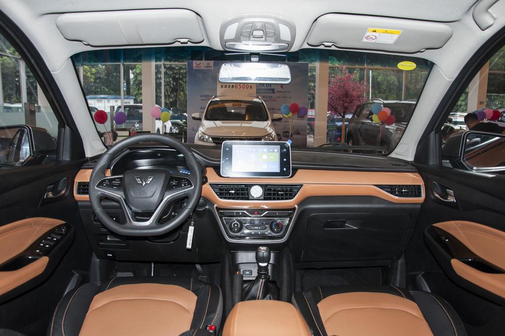 五夌宏光S3最新價格深度解析與個人觀點(diǎn)分享