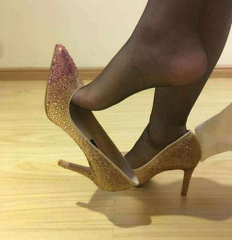 武漢足絲科技重塑生活，足尖上的未來已來臨！