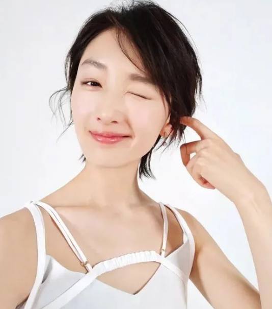 多元審美時(shí)代下的獨(dú)特魅力，小眼睛明星的魅力風(fēng)采