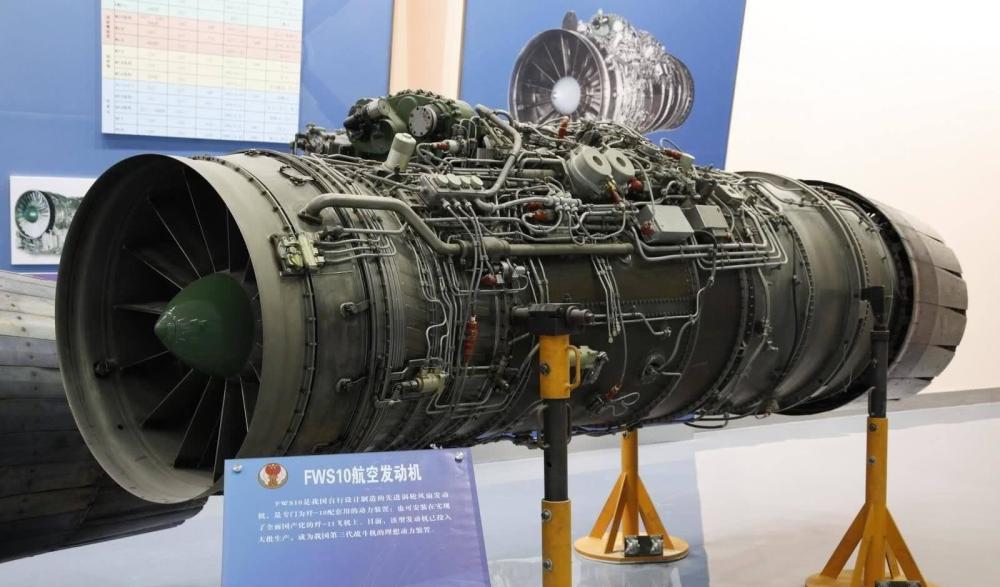 武直10新型發(fā)動(dòng)機(jī)深度解析，性能特點(diǎn)與技術(shù)亮點(diǎn)揭秘