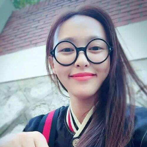 演員近視的日常趣事，鏡頭背后的視界挑戰(zhàn)