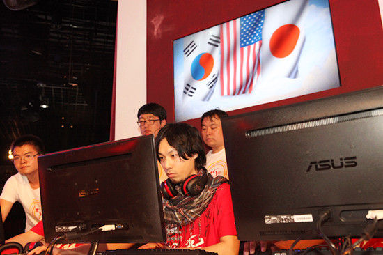 中日搏擊最新動(dòng)態(tài)，如何學(xué)習(xí)與提升搏擊技能的全面解析