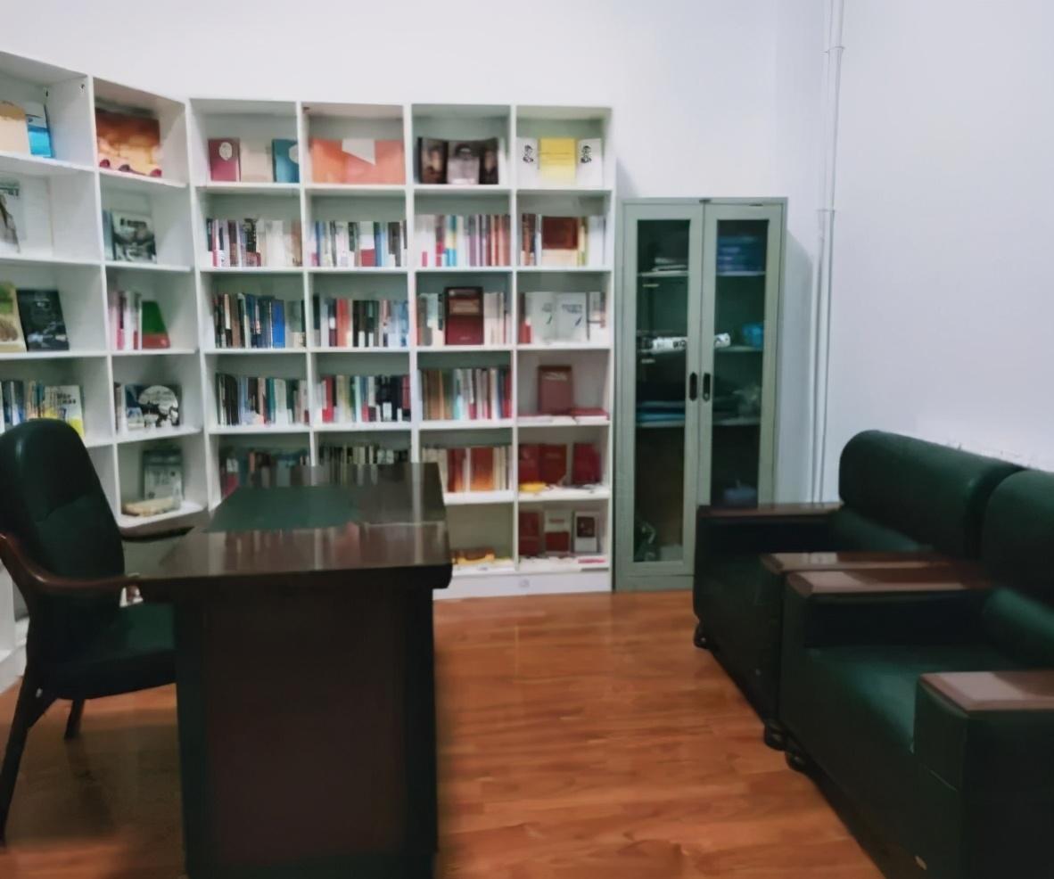 時代進步與農(nóng)業(yè)創(chuàng)新，2016年新款花椒收割機亮相