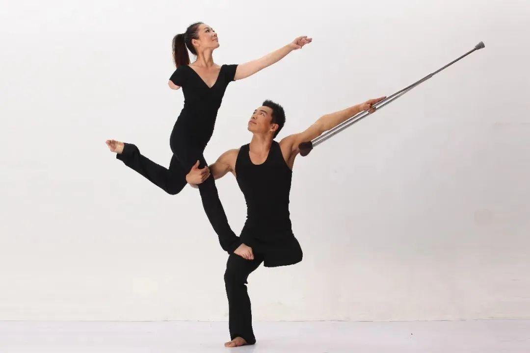 浪漫星舞團(tuán)最新版下載，躍動(dòng)音符，青春舞動(dòng)之夢(mèng)