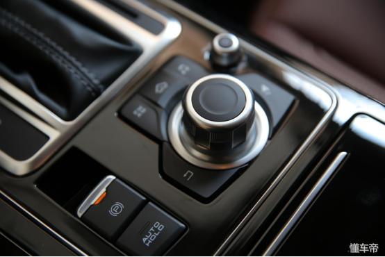 FCW資訊更新，家庭歡聚的日常趣事回顧