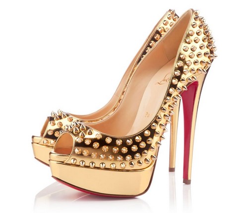 最新鞋業(yè)加盟資訊大揭秘，加盟趨勢、熱門品牌一網(wǎng)打盡！