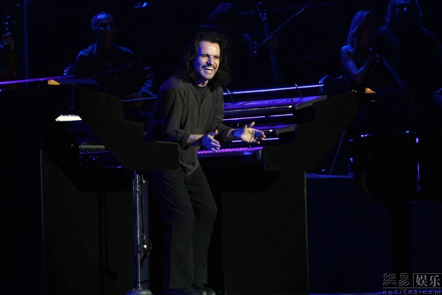 雅尼最新音樂專輯，音樂之家的溫馨日常之旅