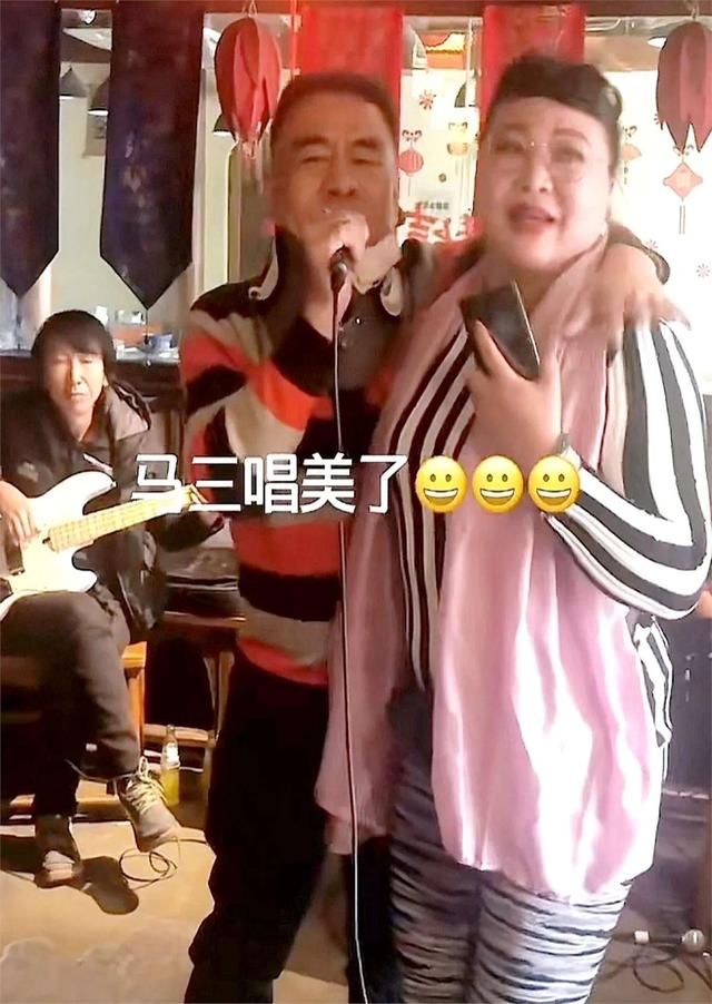 姚三馬新視頻火爆小紅書，熱議焦點(diǎn)，爆款來(lái)襲！