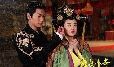 演員戚跡，演藝之路的璀璨之星