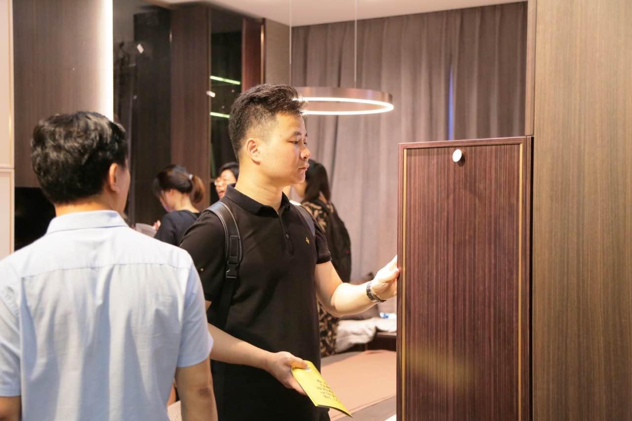 探尋小巷中的獨特家居秘境，解析我樂家居為何暫不上市的原因