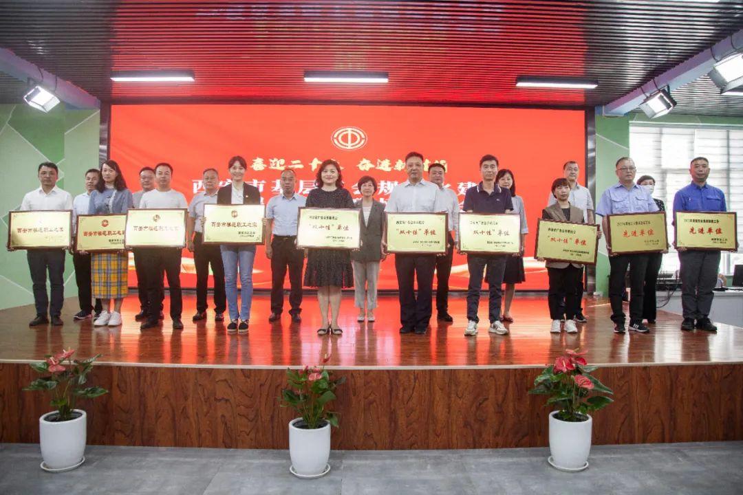 灃京工業(yè)園最新招聘，人才吸引與產(chǎn)業(yè)發(fā)展雙刃劍的挑戰(zhàn)與機(jī)遇