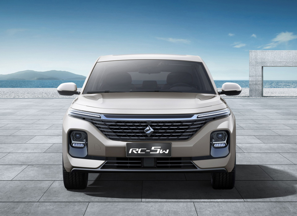 寶駿最新上市車型引領(lǐng)汽車市場(chǎng)新篇章開啟。