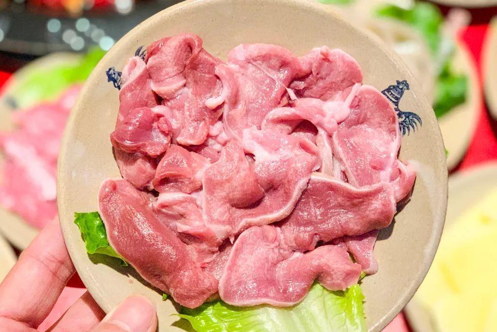 小巷深處的最新火鍋菜品，味覺盛宴的驚喜探索