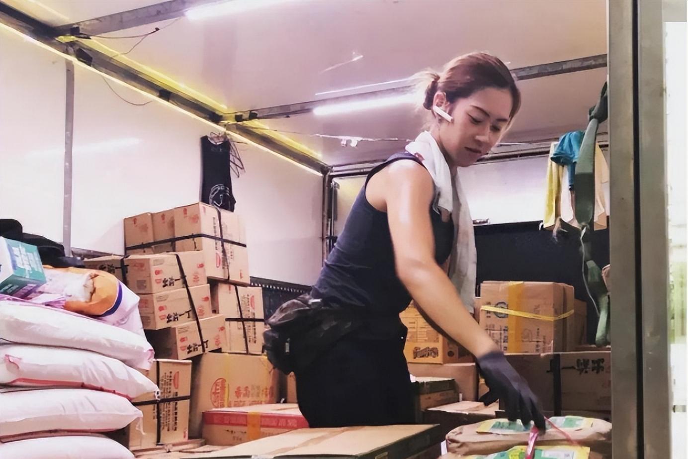 最新島國(guó)搬運(yùn)工，時(shí)代產(chǎn)物還是爭(zhēng)議焦點(diǎn)？