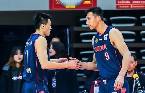 黑白直播APP最新版下載，體驗實時互動的新時代娛樂直播