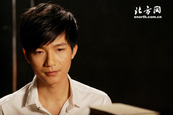 陳楚生，音樂(lè)領(lǐng)域的璀璨新星，最新動(dòng)態(tài)大揭秘