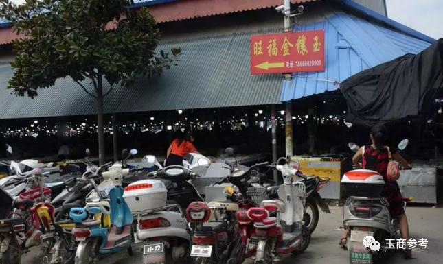 鎮(zhèn)平貼吧科技新品亮相，體驗(yàn)未來生活新紀(jì)元最新動(dòng)態(tài)