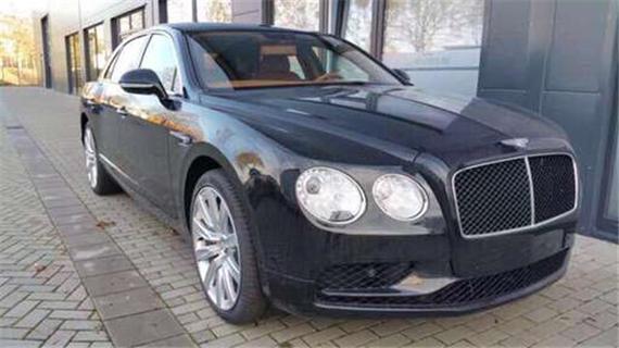 最新賓利飛馳，豪華與技術(shù)的極致融合