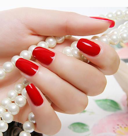 最新流行指甲圖片，與自然美景的邂逅，探尋內(nèi)心寧靜的美甲藝術