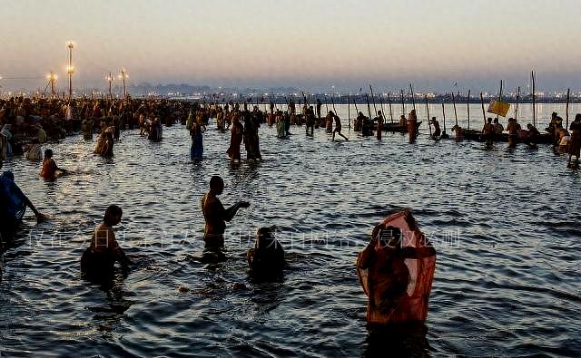 云南水怪最新動(dòng)態(tài)與神秘小巷獨(dú)特小店探秘