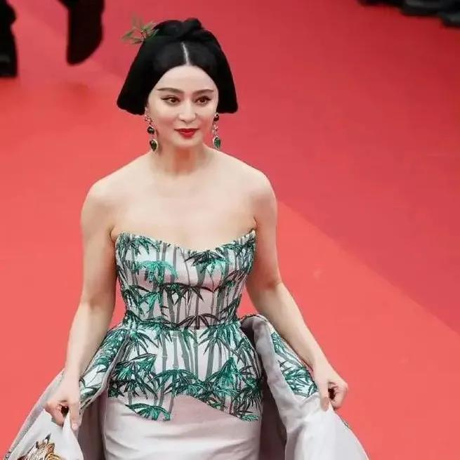 范冰冰最新動(dòng)態(tài)報(bào)道，揭秘最新資訊！