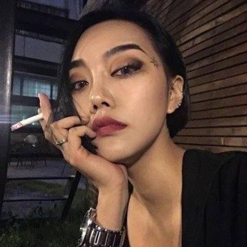 最新美女紋身圖案，時尚潮流中的個性表達(dá)