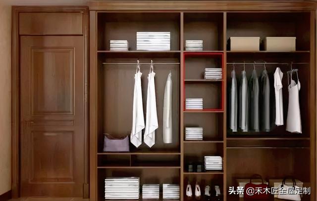 最新衣柜格局揭秘，探索秘密，感受溫馨故事
