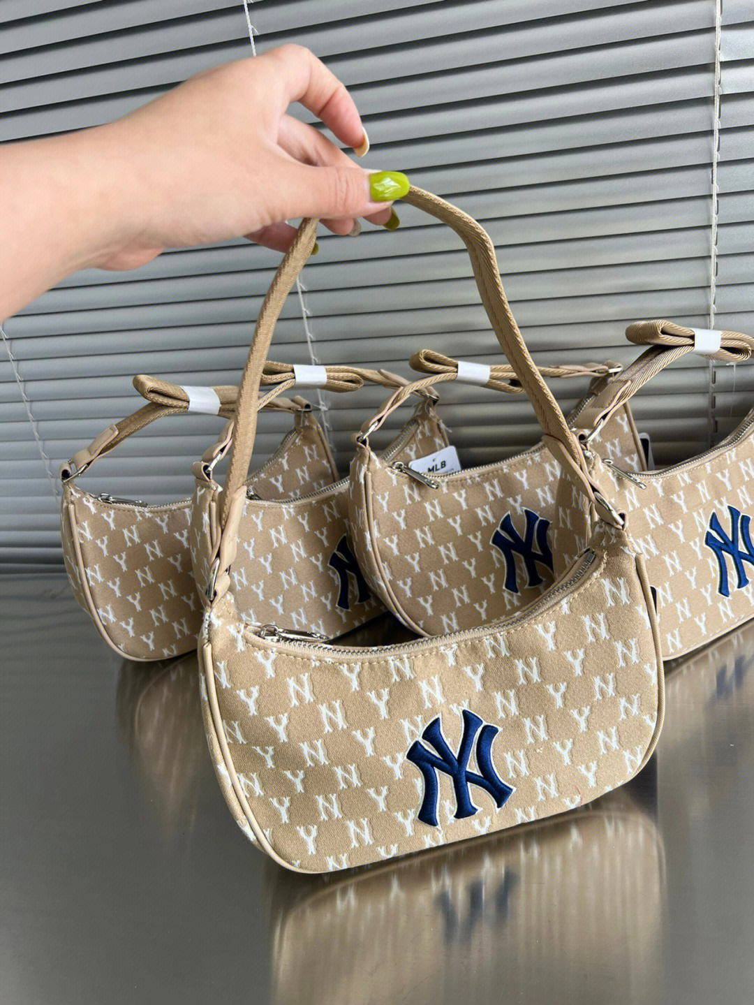 MLB包最新潮流，科技重塑時尚，完美融合功能與美觀