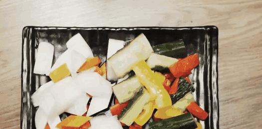 最新食物盛宴，味蕾之旅與友情的味覺(jué)交融