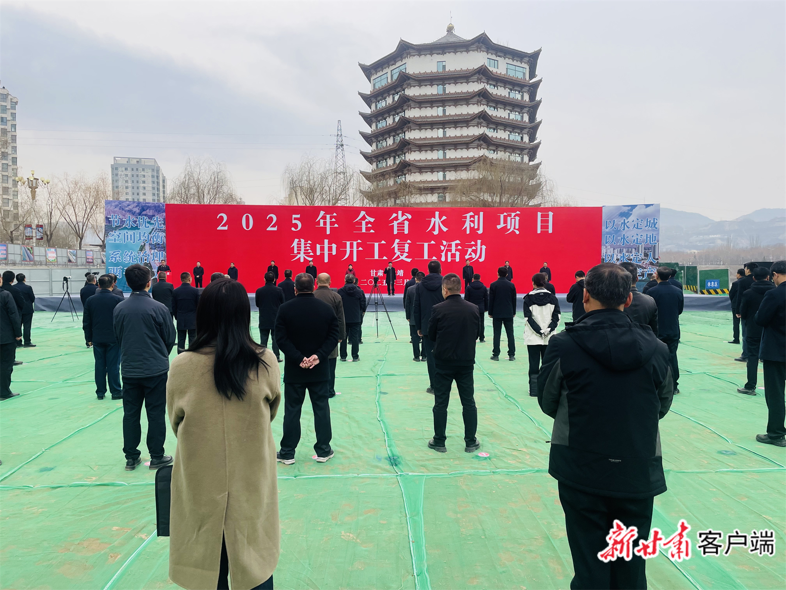 甘肅復(fù)工最新動(dòng)態(tài)，自然美景探索之旅，重拾內(nèi)心平靜