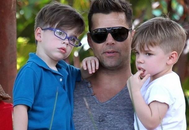 最新疫情之歌，小巷神秘音符與特色小店探秘