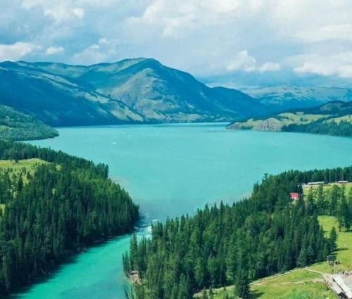 最新最美風景，探尋自然魅力，體驗變化中的學(xué)習之旅，自信成就之源