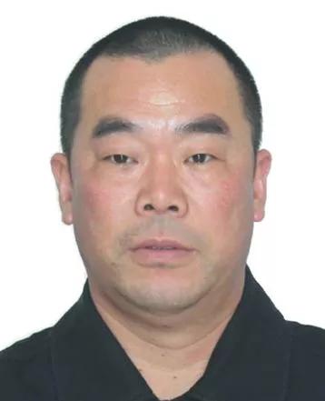 巨野最新通緝，小巷深處的神秘小店在逃人員通報