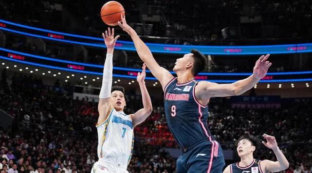 新疆獨特風(fēng)味探索，小巷深處的隱藏特色小店