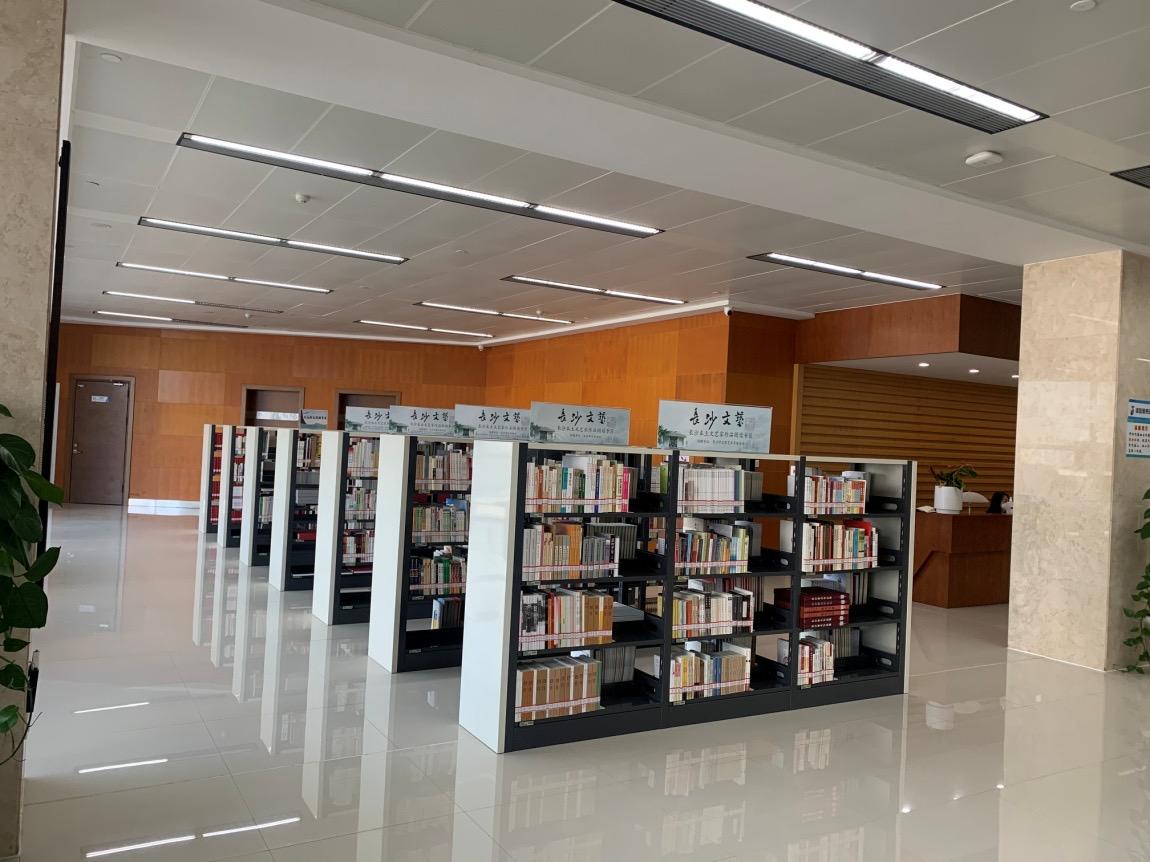 何頓最新作品，引領(lǐng)你進入獨特的文學(xué)之旅