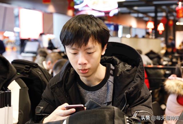 強(qiáng)哥最新版，與自然共舞，探尋內(nèi)心平和之地